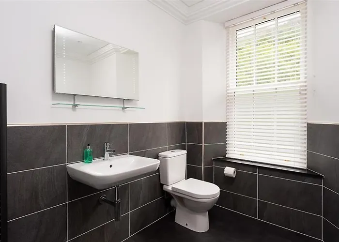 Ben House Feriehus *